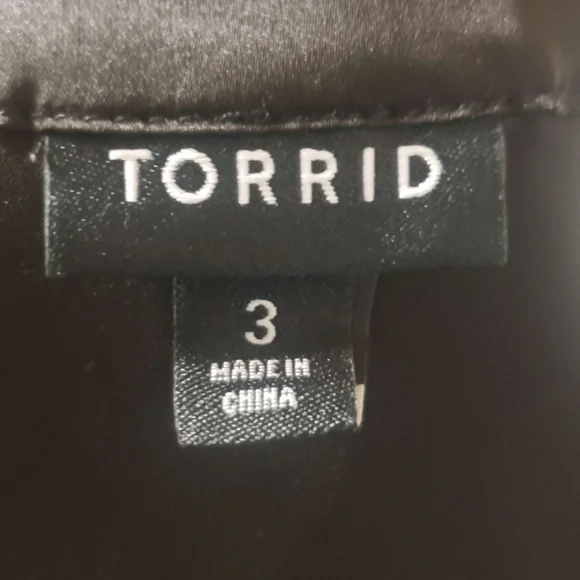 Black Satin Button-Front Top - Picture 5 of 5